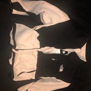 Medium NorthFace shellcoat